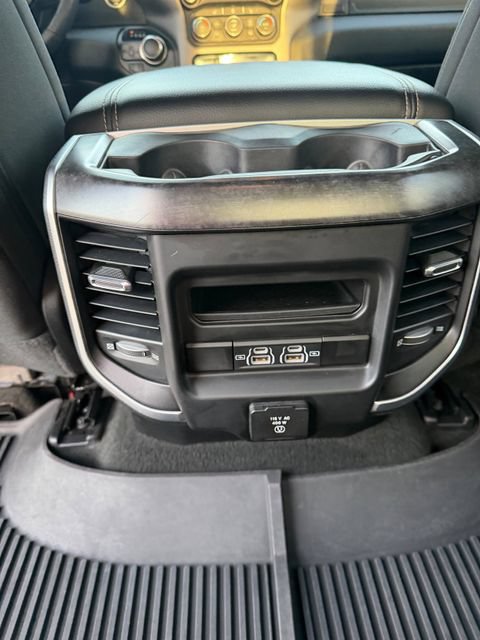 Used 2021 RAM 1500 Big Horn AWD/4WD image 12