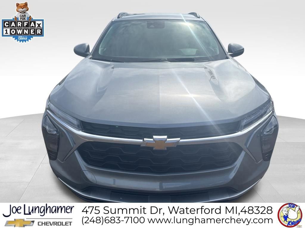 Certified 2024 Chevrolet Trax LT w/ Driver Confidence Package FWD image 9