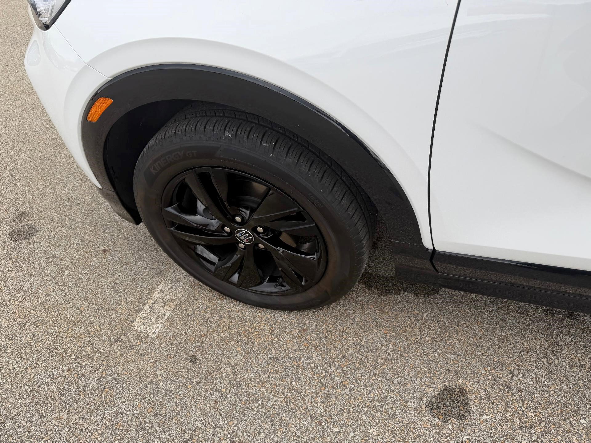 Certified 2024 Buick Encore GX Sport Touring w/ Comfort Package image 25