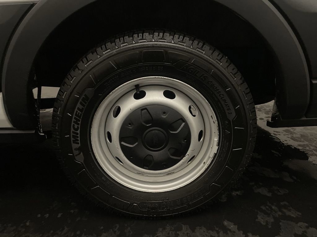 Used 2019 Ford Transit 350 XL image 23