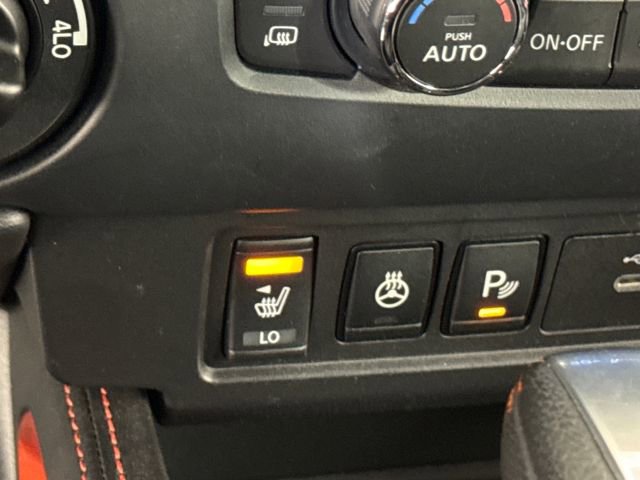 Used 2022 Nissan Frontier PRO-4X image 31