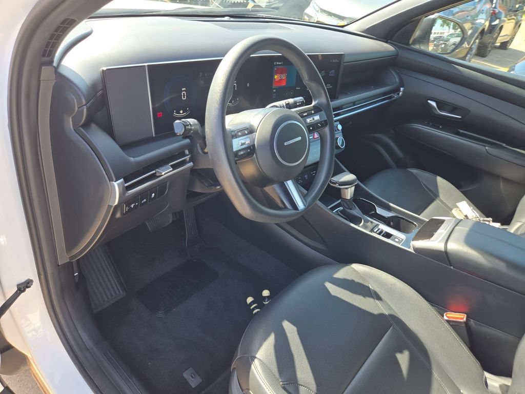 Used 2025 Hyundai Santa Cruz SEL FWD image 15