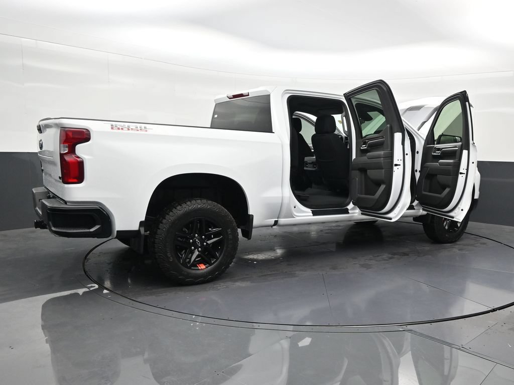Used 2024 Chevrolet Silverado 1500 LT Trail Boss AWD/4WD image 31