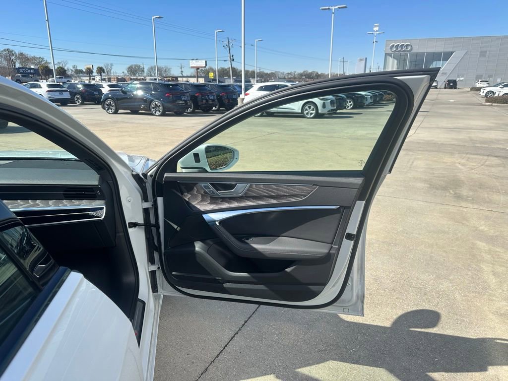 Certified 2025 Audi A6 Premium Plus w/ Premium Plus Package image 28