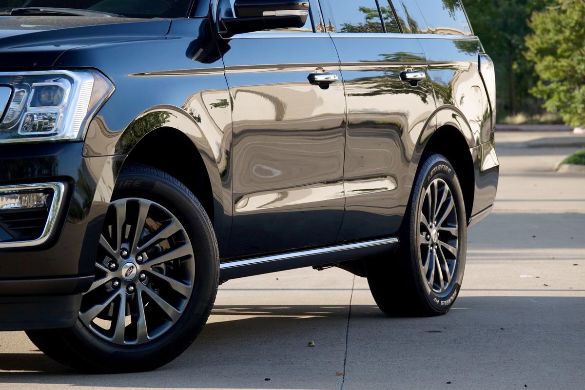 Used 2020 Ford Expedition Limited image 22
