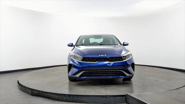 Used 2022 Kia Forte LXS image 12