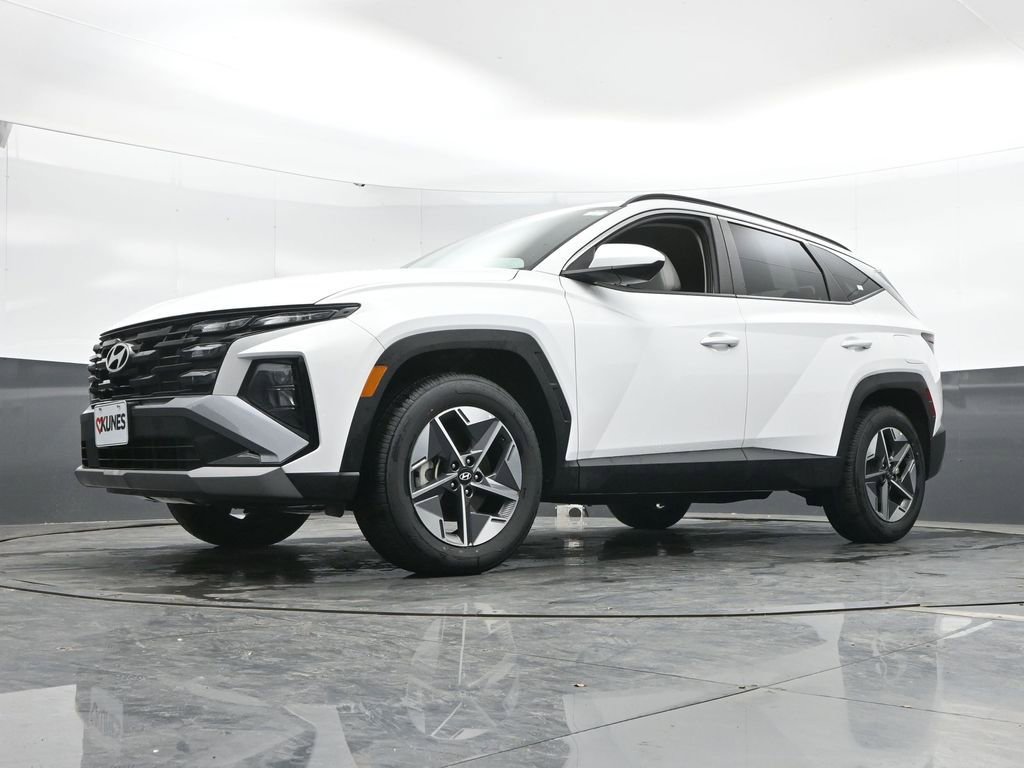 Used 2025 Hyundai Tucson SEL AWD/4WD image 47