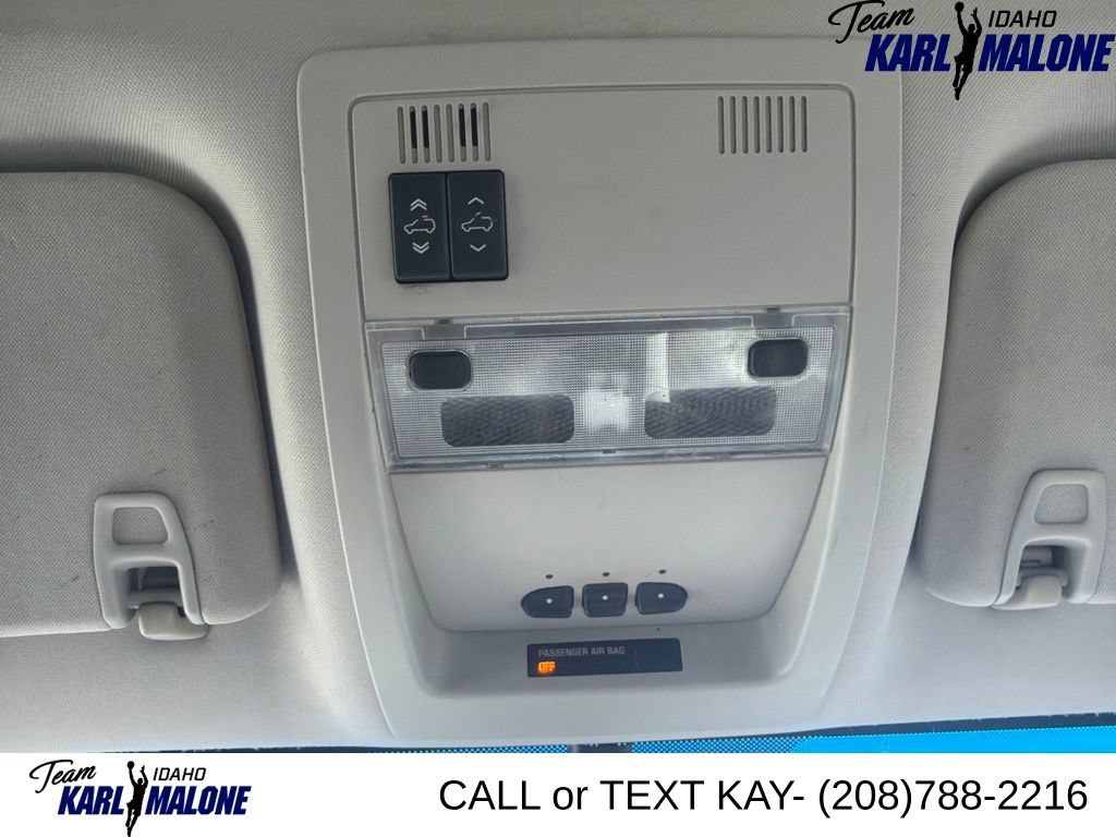 Used 2008 Chevrolet Suburban LT w/ LT Preferred Equipment Group AWD/4WD image 35