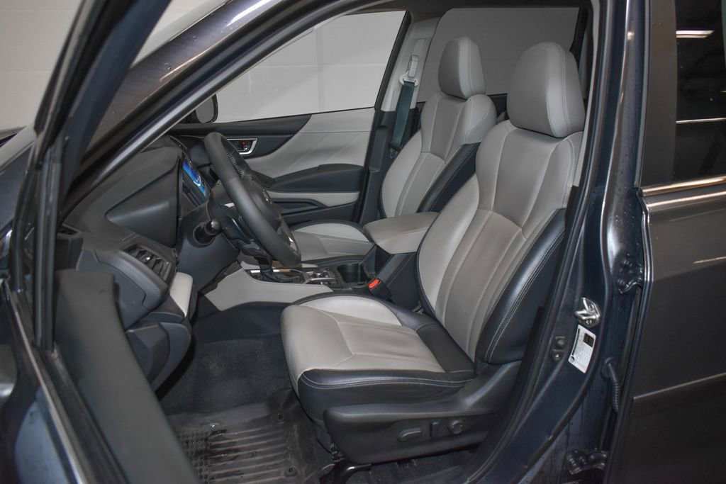 Used 2023 Subaru Forester Limited image 20