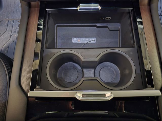 New 2026 GMC Yukon XL Denali w/ Denali Reserve Package image 25