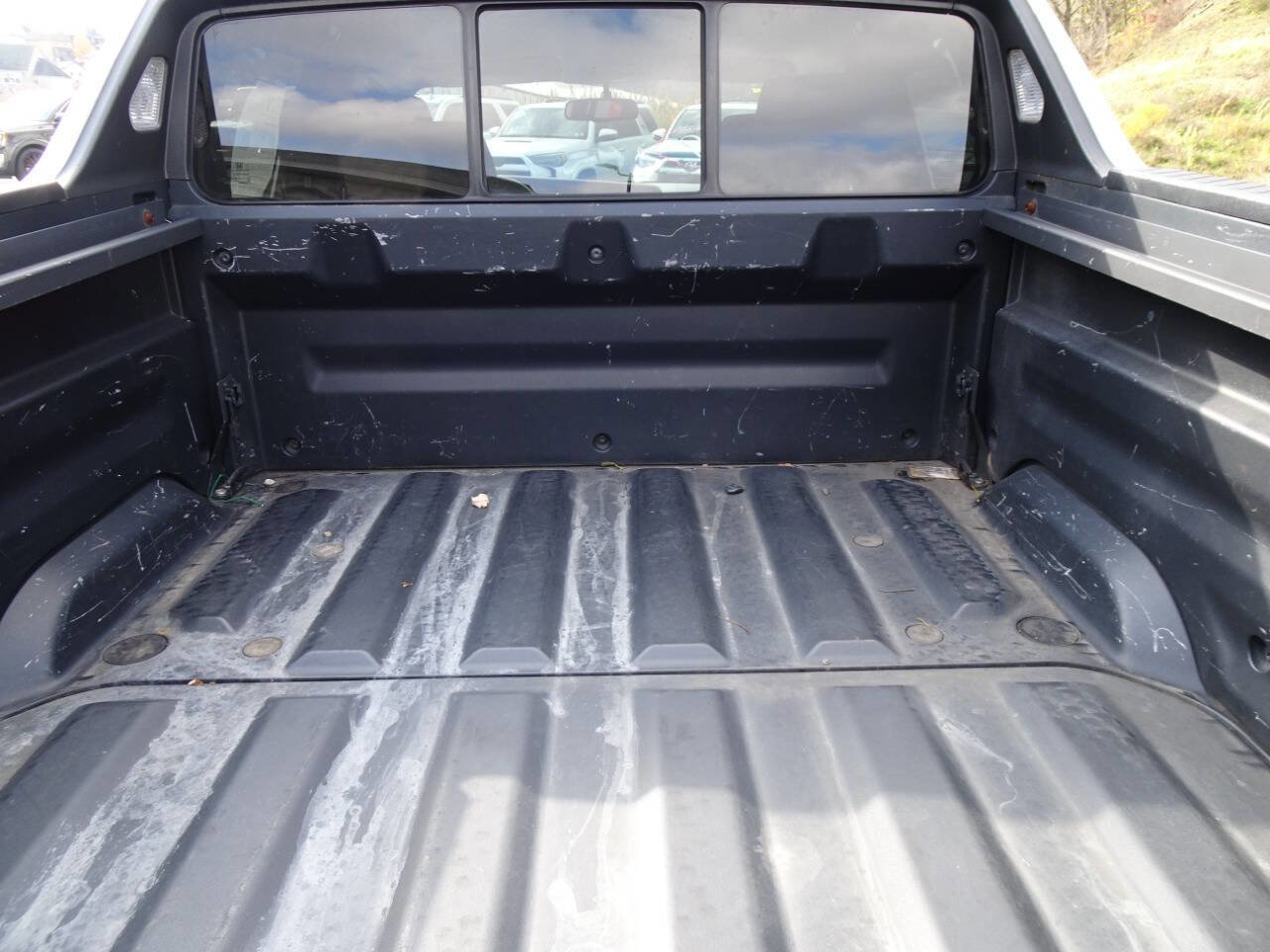 Used 2014 Honda Ridgeline Sport image 9