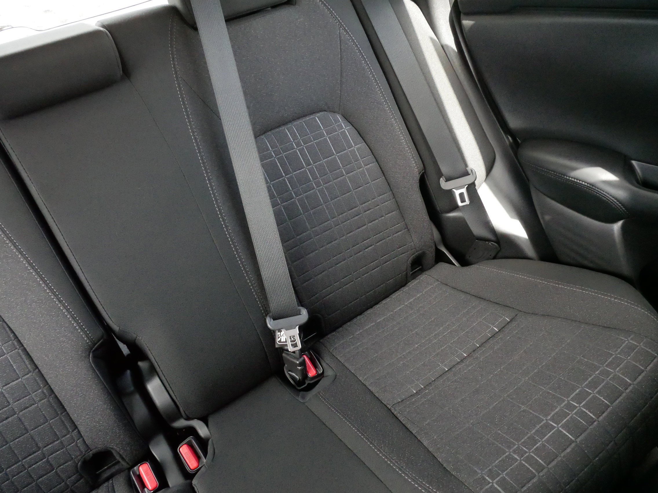 Used 2025 Honda HR-V LX image 14