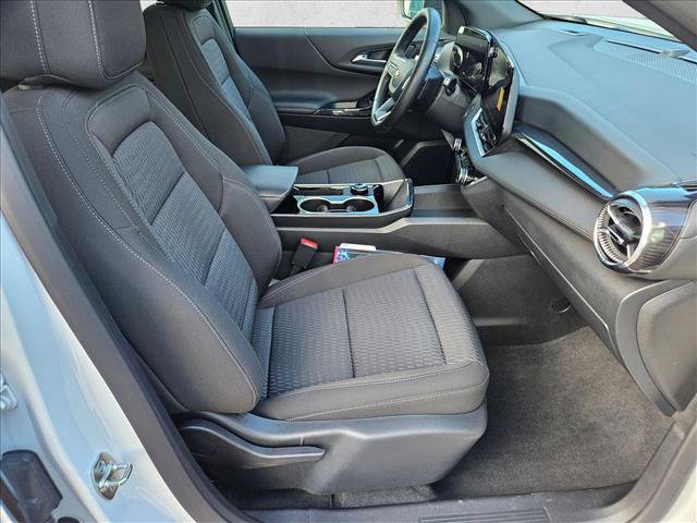 Used 2026 Chevrolet Equinox LT AWD/4WD image 21