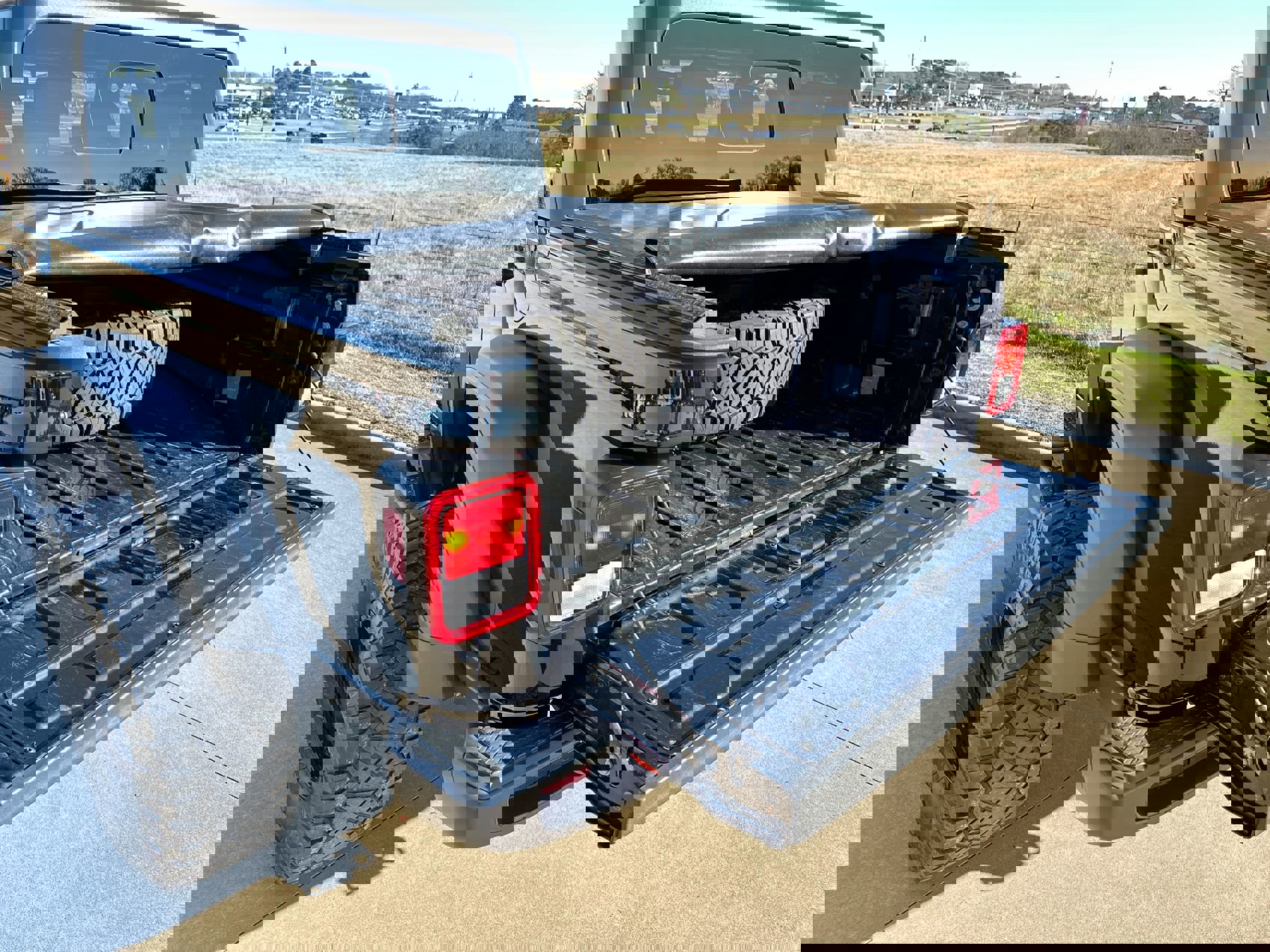 Used 2022 Jeep Gladiator Mojave w/ Trailer Tow Package image 23