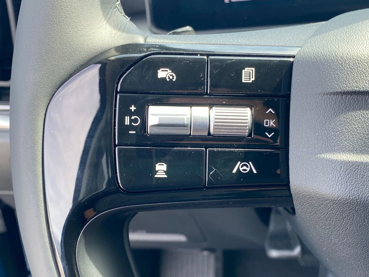 New 2026 Kia Sorento EX AWD/4WD image 14