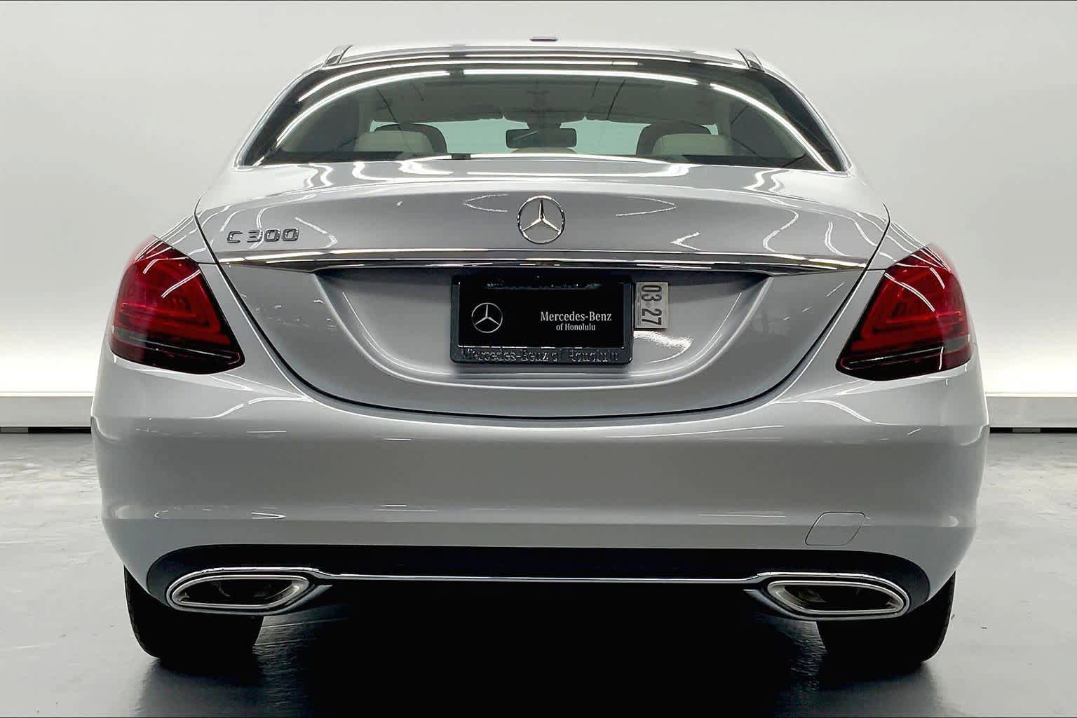 Used 2021 Mercedes-Benz C 300 Sedan image 3