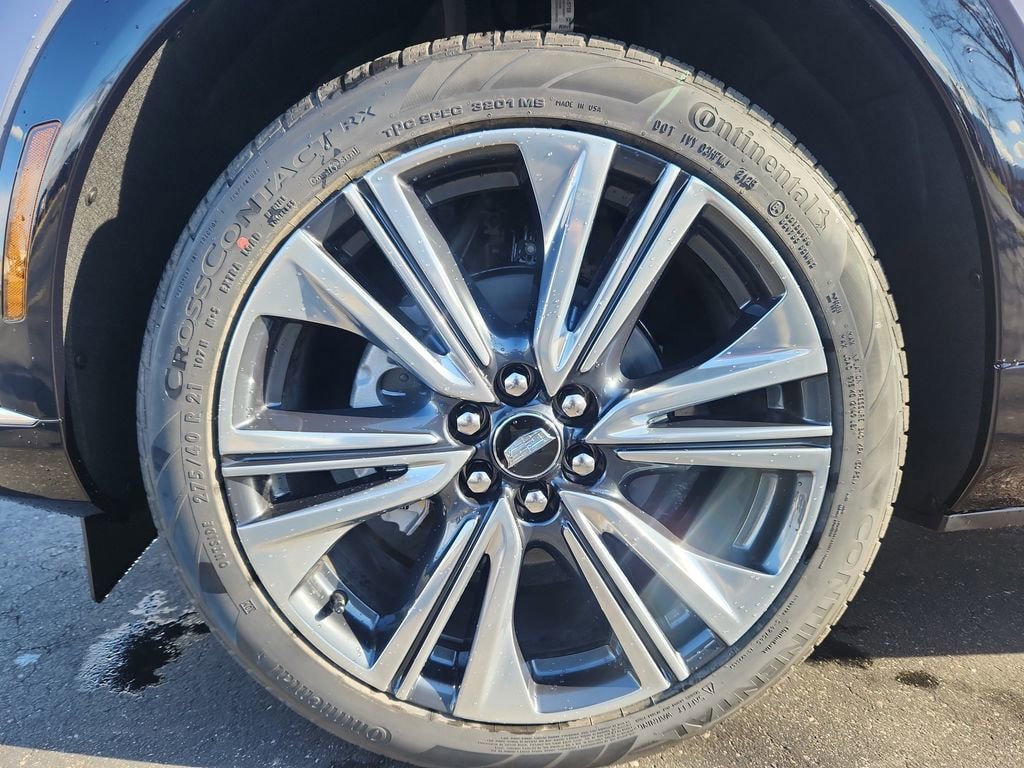 New 2026 Cadillac Optiq Luxury 2 AWD/4WD image 5