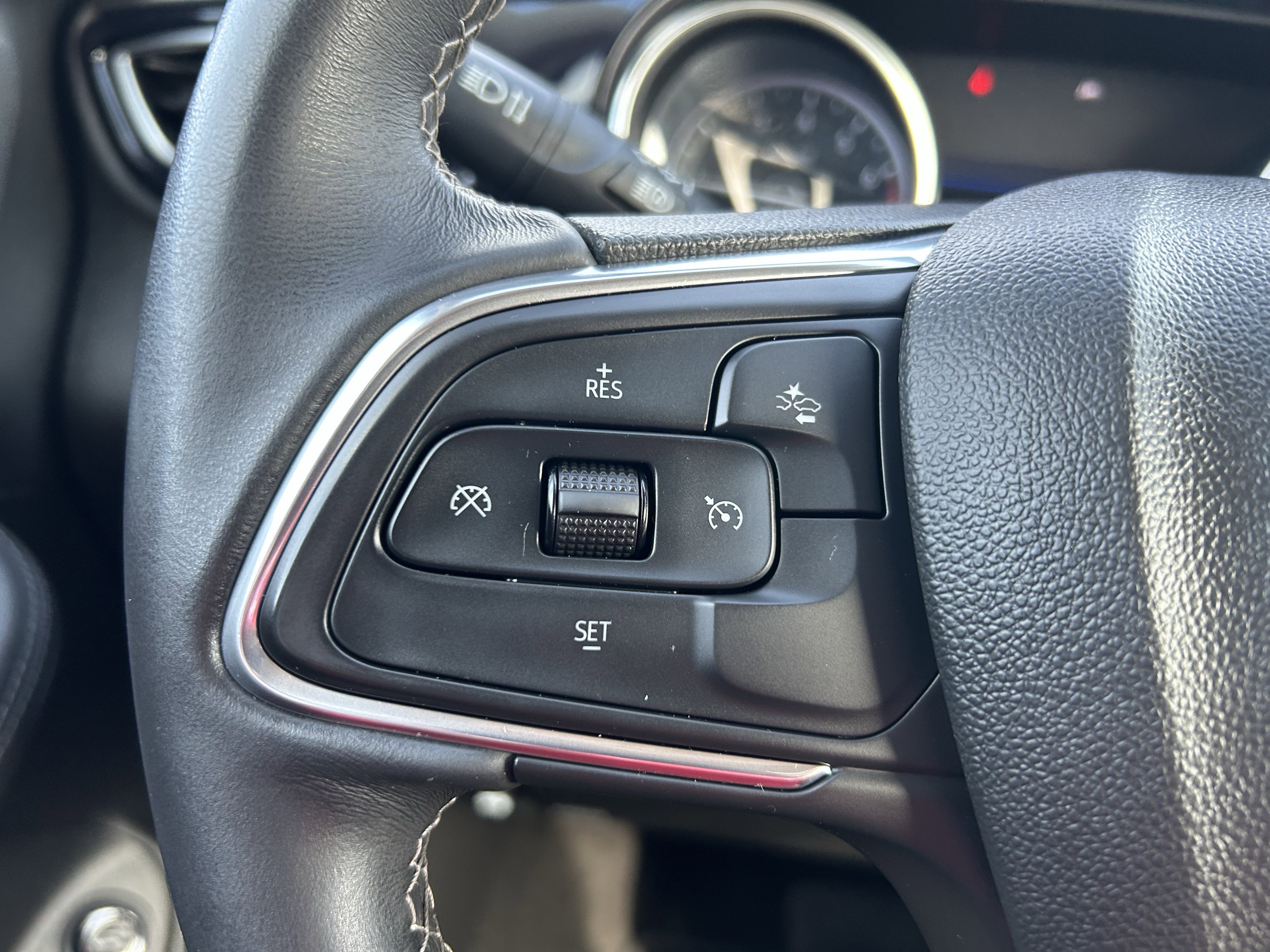 Used 2020 Buick Encore GX Select image 27