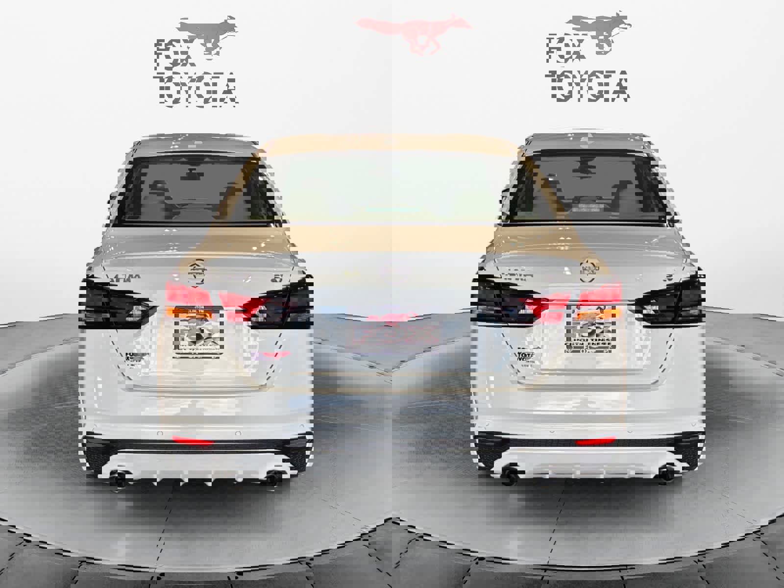 Used 2023 Nissan Altima 2.5 SV w/ SV Premium Package image 5