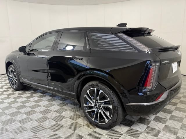 New 2027 Cadillac Optiq Sport RWD image 4