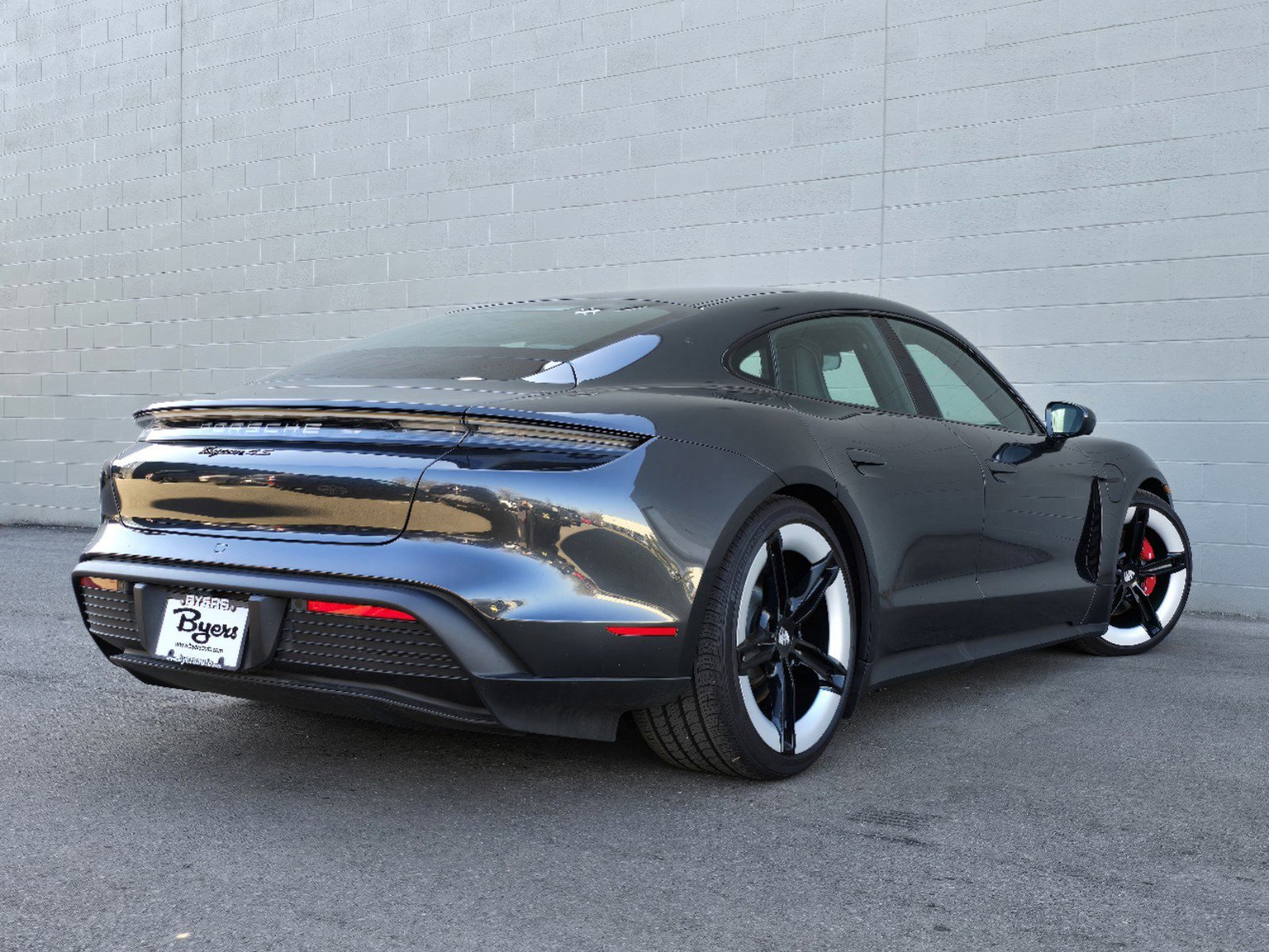 New 2025 Porsche Taycan 4S image 9