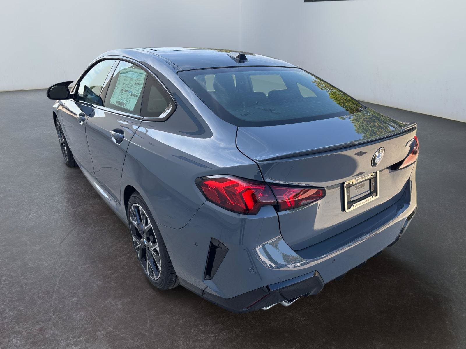 Used 2026 BMW M235i xDrive w/ Technology Package AWD/4WD image 17