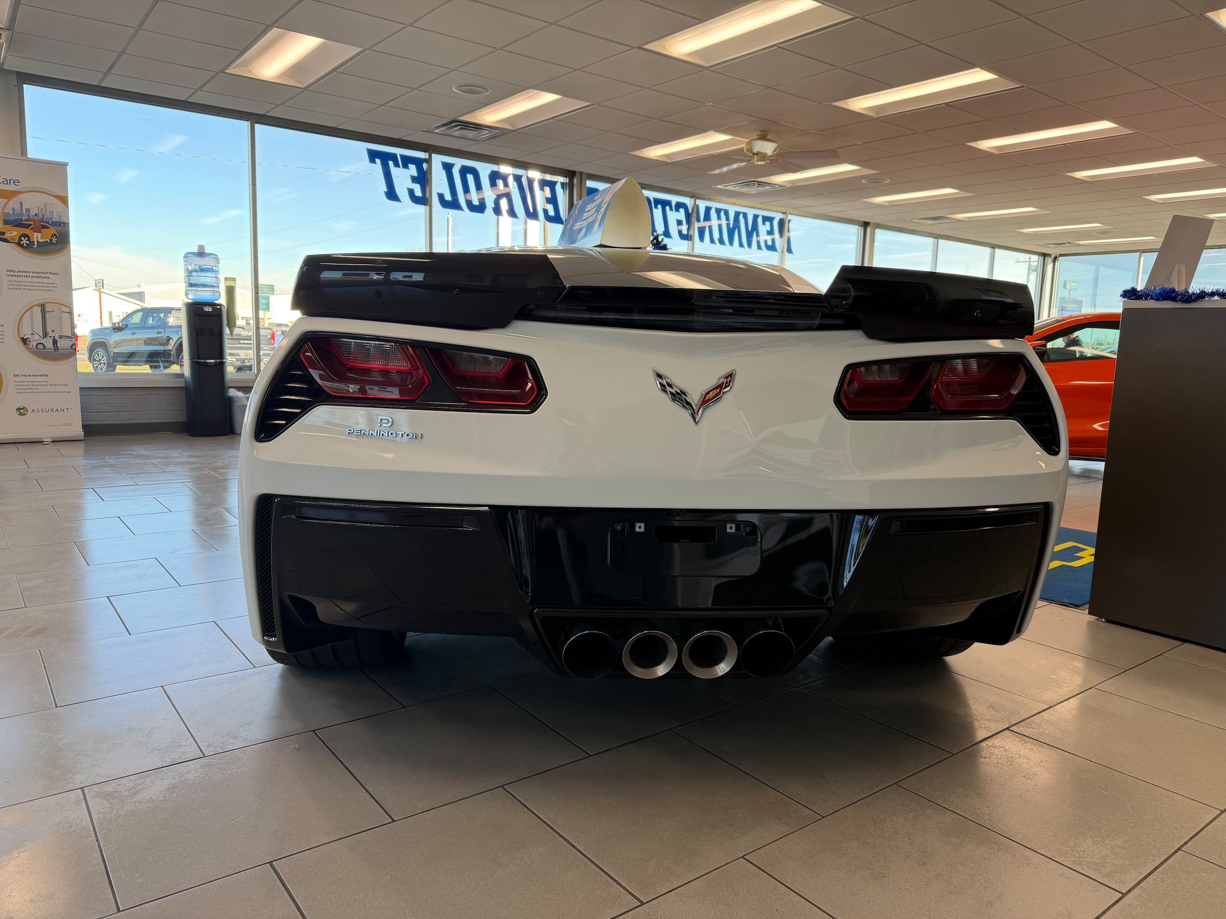 Used 2016 Chevrolet Corvette Stingray Coupe w/ 2LT Preferred Equipment Group RWD image 4