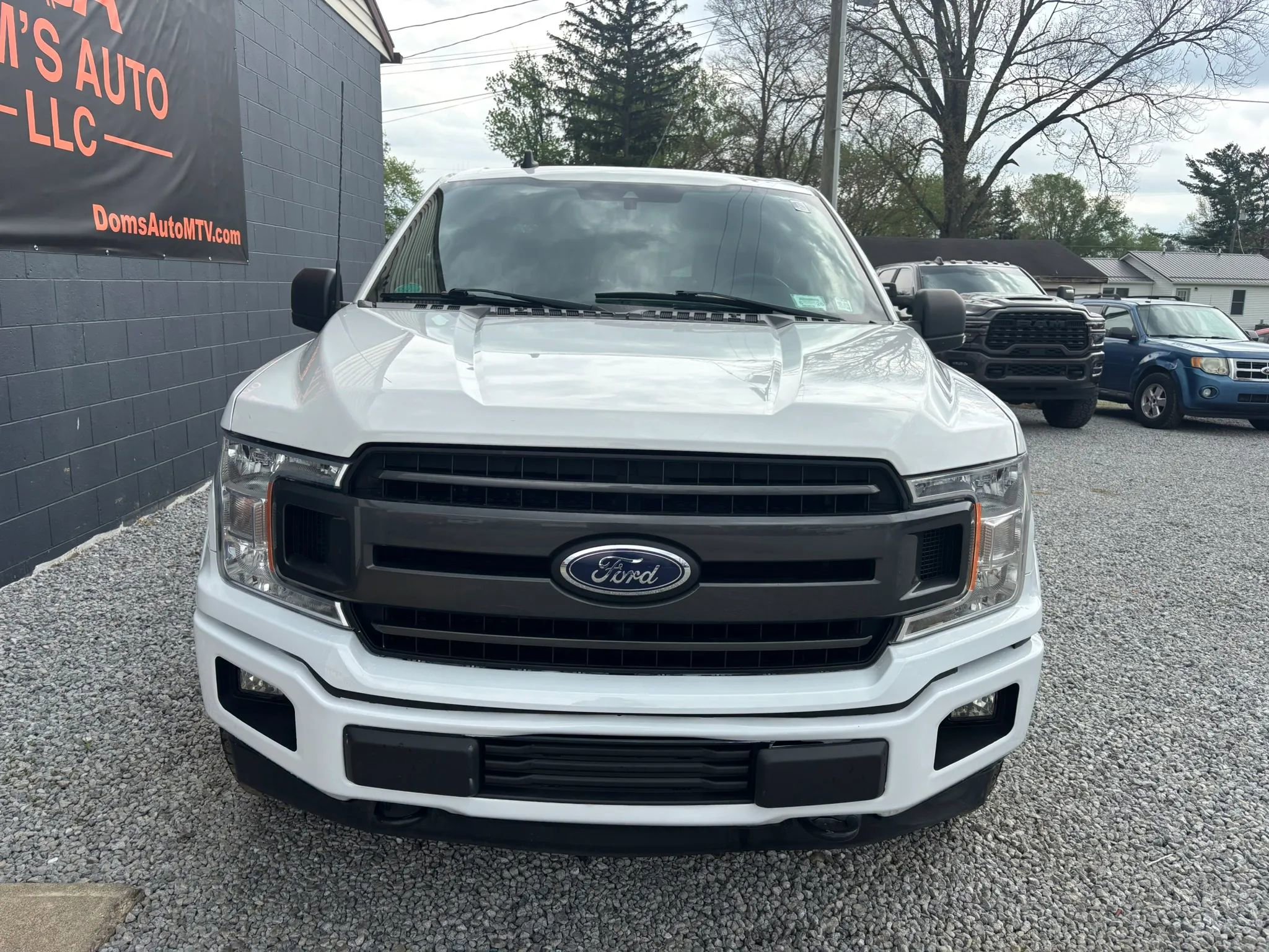 Used 2019 Ford F150 XLT w/ Equipment Group 302A Luxury AWD/4WD image 10
