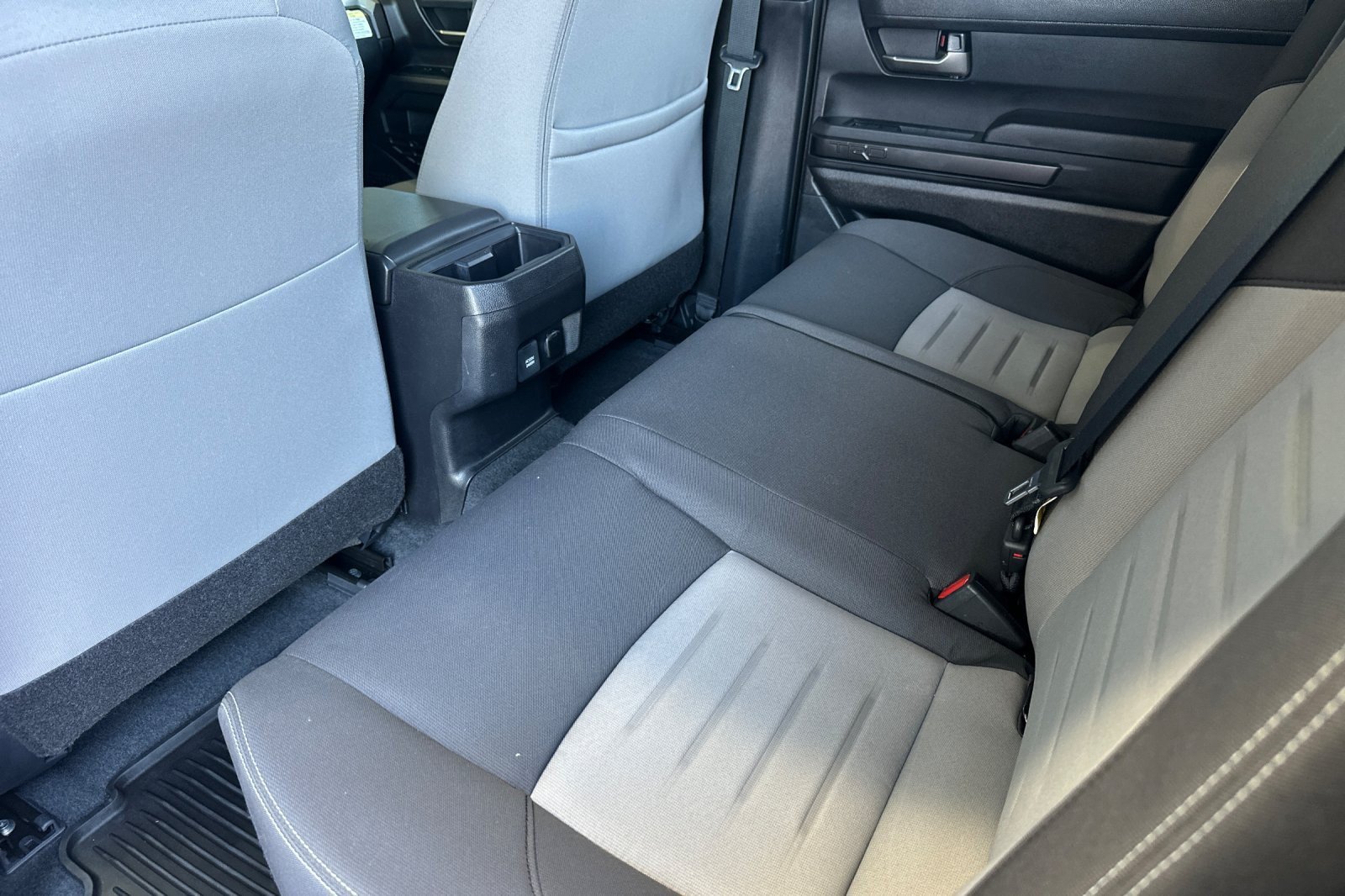 Certified 2025 Toyota Tacoma TRD Off-Road AWD/4WD image 11