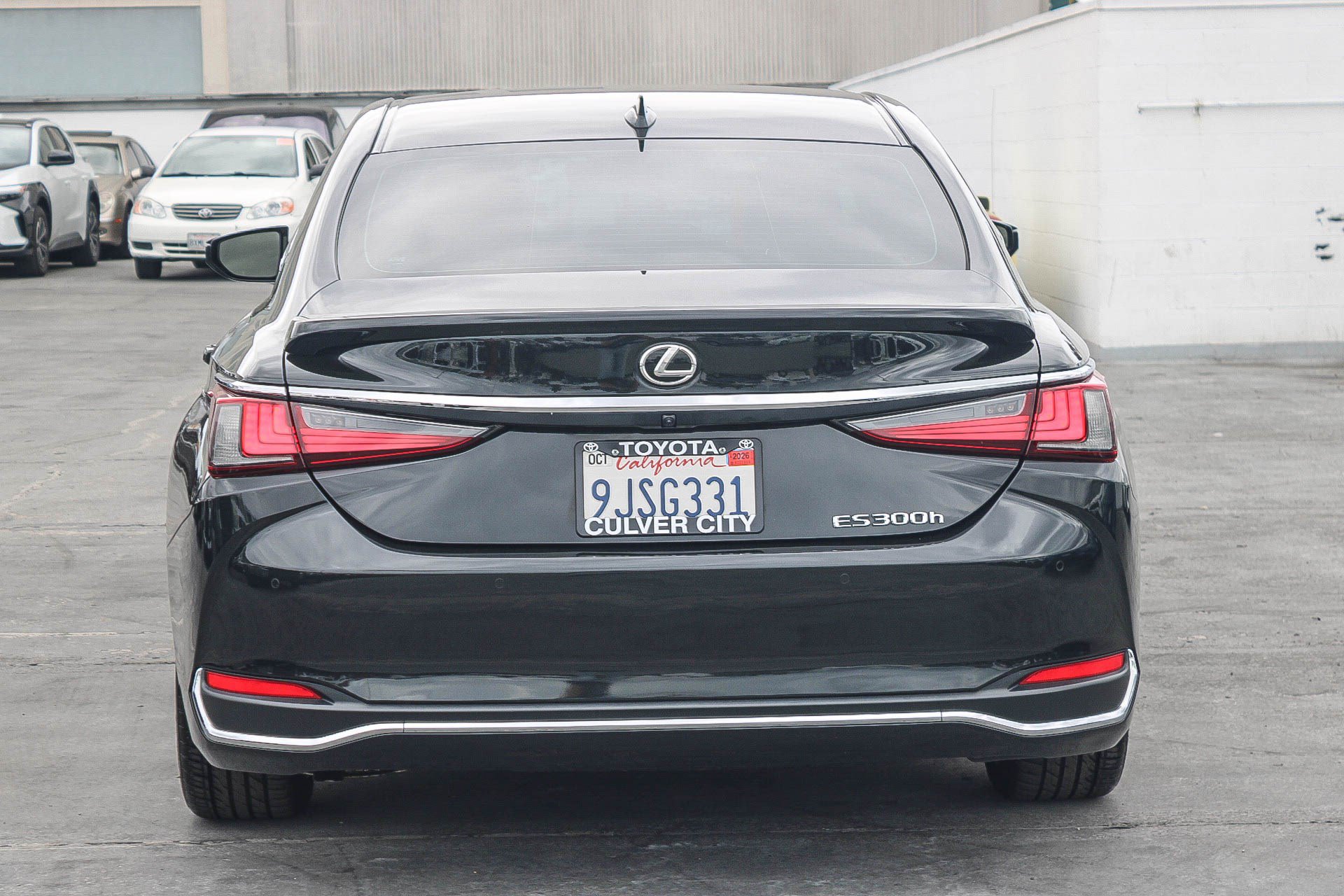 Used 2024 Lexus ES 300h w/ Premium Package FWD image 8