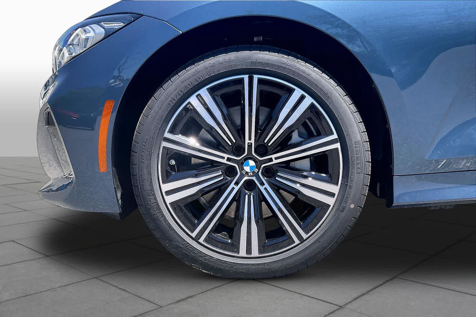 Used 2026 BMW 330i xDrive Sedan w/ Premium Package AWD/4WD image 11
