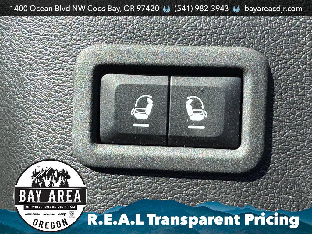 New 2025 Jeep Wagoneer Series III w/ Premium Group I image 24