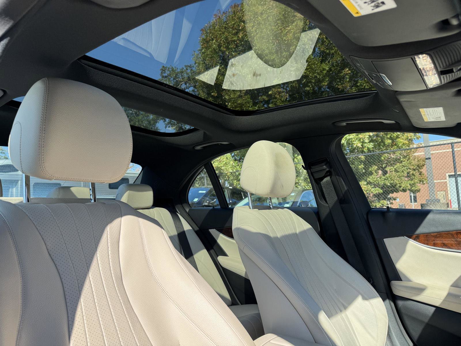 Used 2017 Mercedes-Benz E 300 image 30