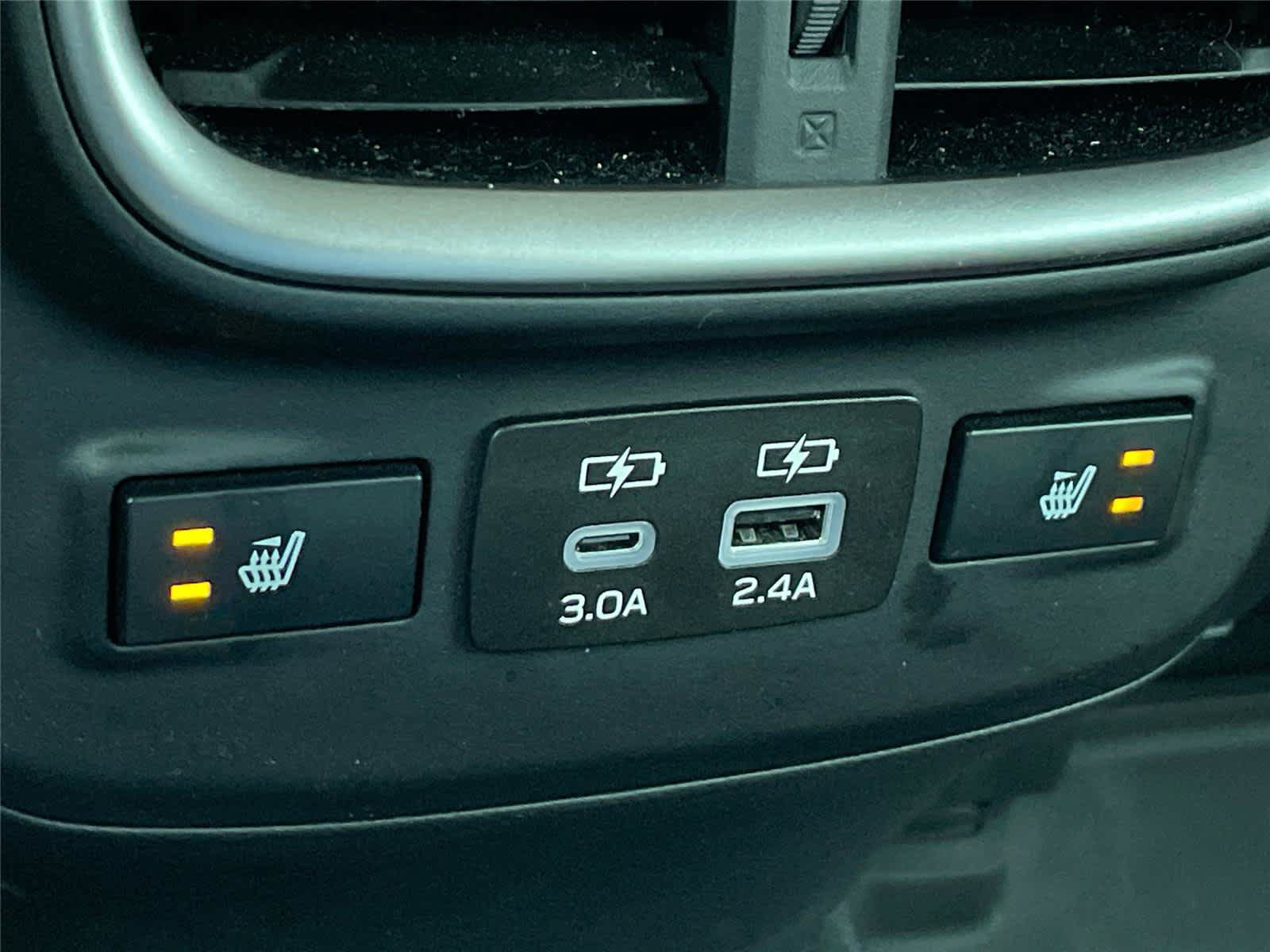 Used 2025 Subaru Legacy Limited AWD/4WD image 19