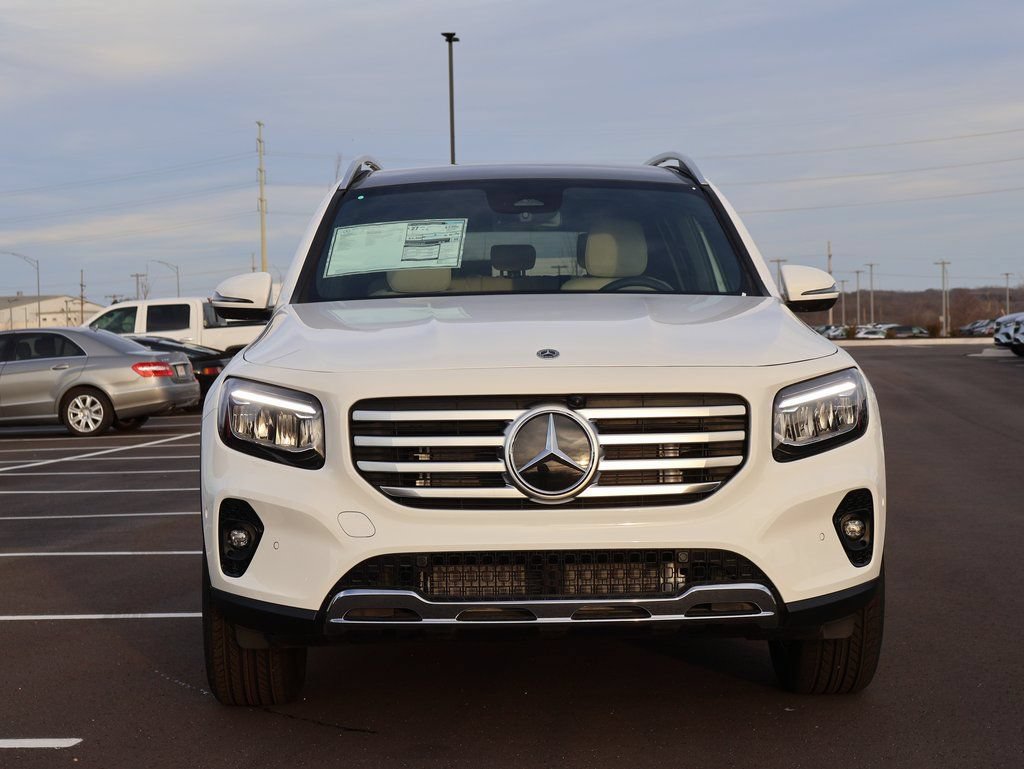 New 2026 Mercedes-Benz GLB 250 4MATIC image 2