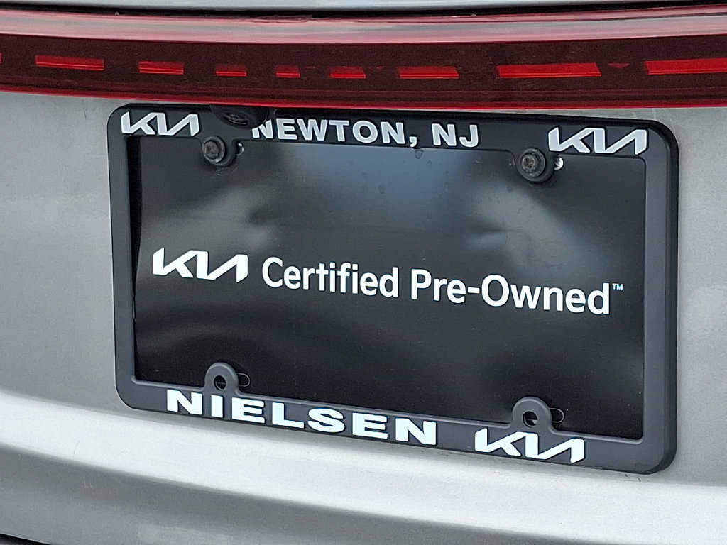 Certified 2023 Kia Forte GT FWD image 31