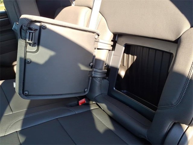 New 2026 GMC Sierra 2500 SLT w/ SLT Convenience Package image 16