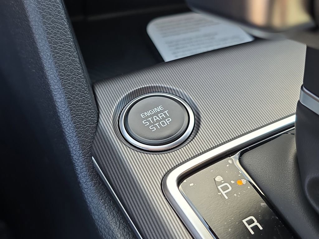 New 2026 Kia Sportage SX image 32