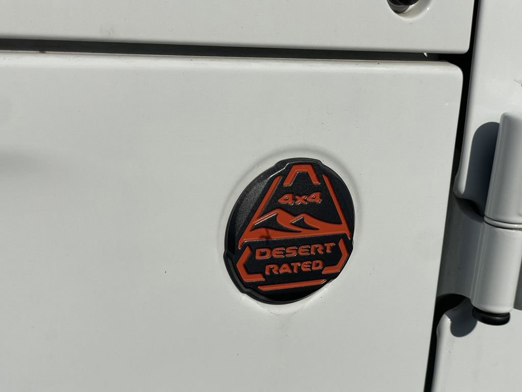 Used 2021 Jeep Gladiator Mojave w/ Safety Group image 5