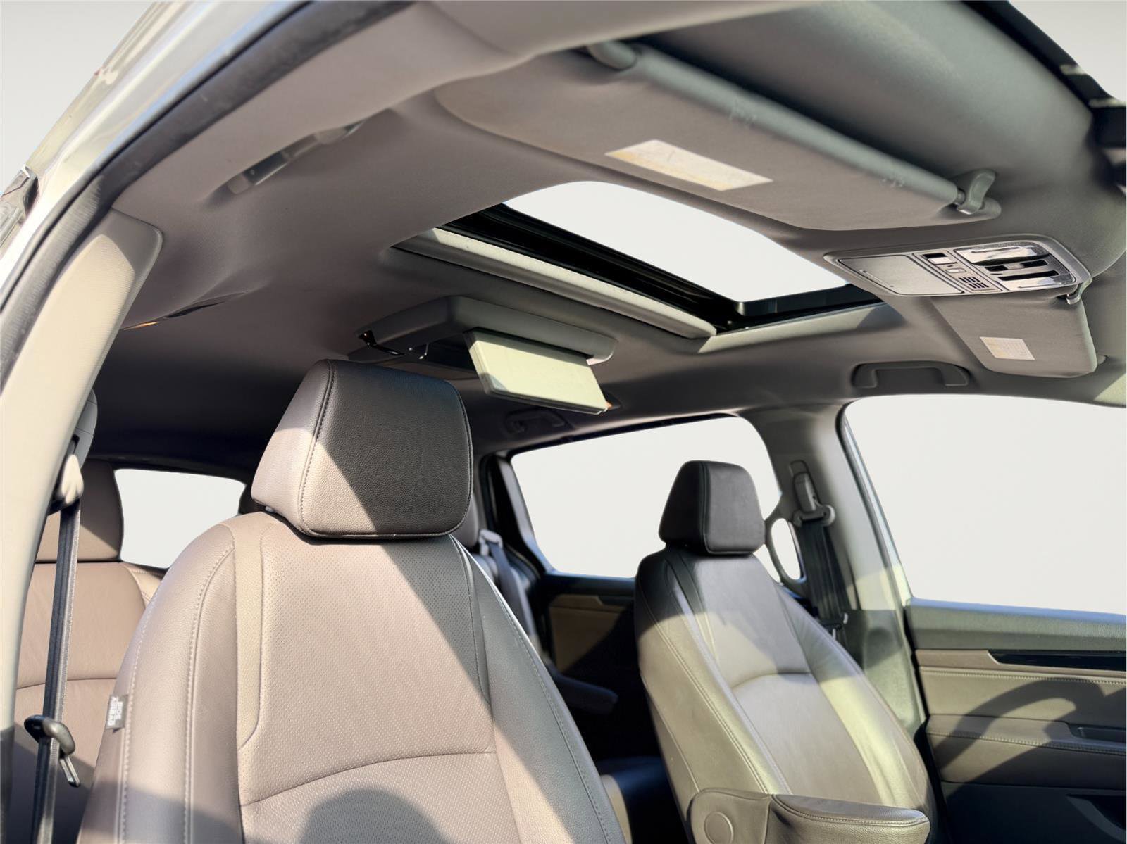 Used 2020 Honda Odyssey Elite image 26