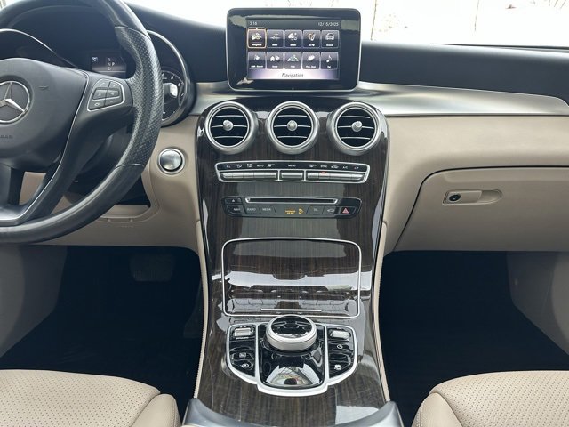 Used 2018 Mercedes-Benz GLC 300 4MATIC image 13