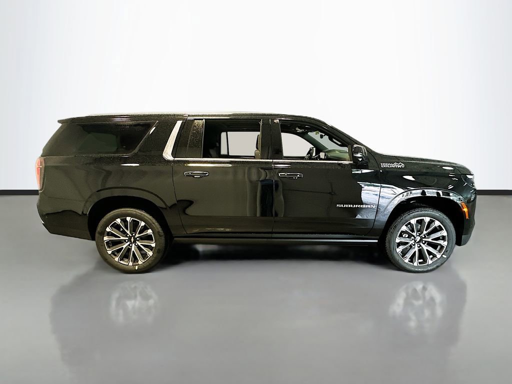 New 2026 Chevrolet Suburban High Country image 9