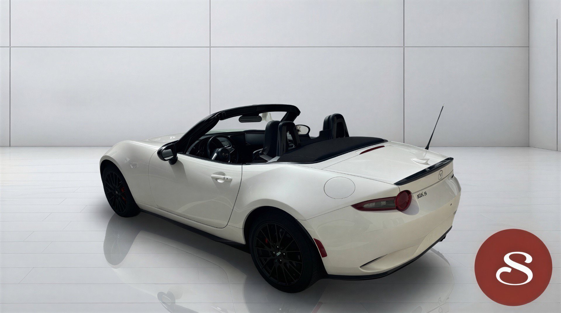 Used 2023 MAZDA MX-5 Miata Club w/ Brembo/BBS Recaro Package RWD image 2