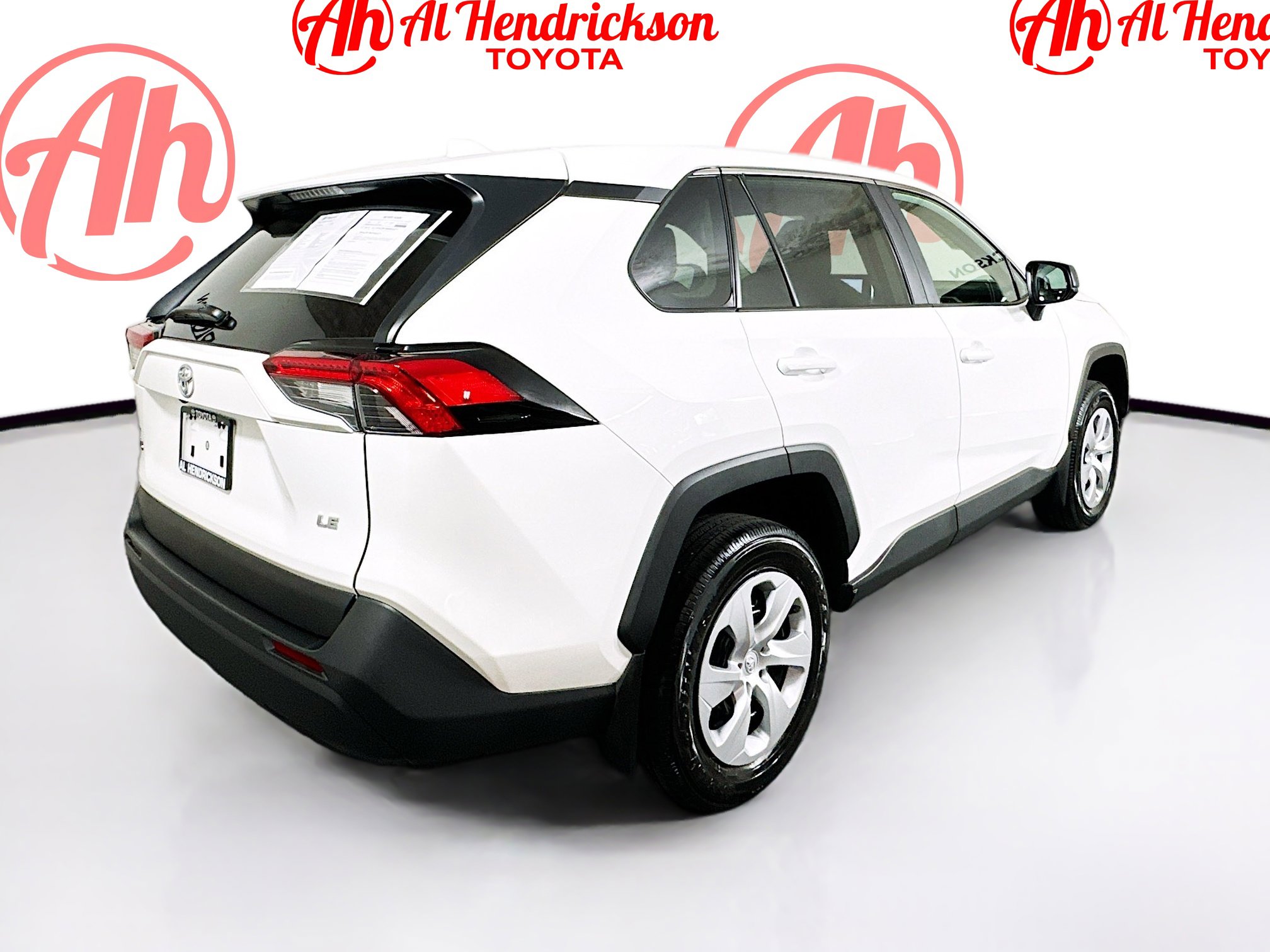 Used 2025 Toyota RAV4 LE image 3