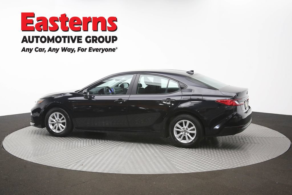 Used 2025 Toyota Camry LE FWD image 61