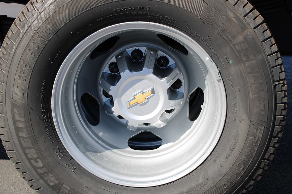 Used 2025 Chevrolet Silverado 3500 W/T w/ WT Convenience Package image 30