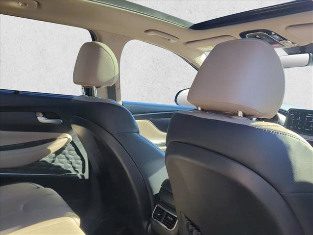 Used 2023 Hyundai Santa Fe SEL Premium image 19