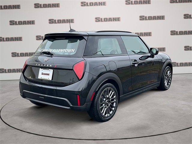 Certified 2025 MINI Cooper S image 5