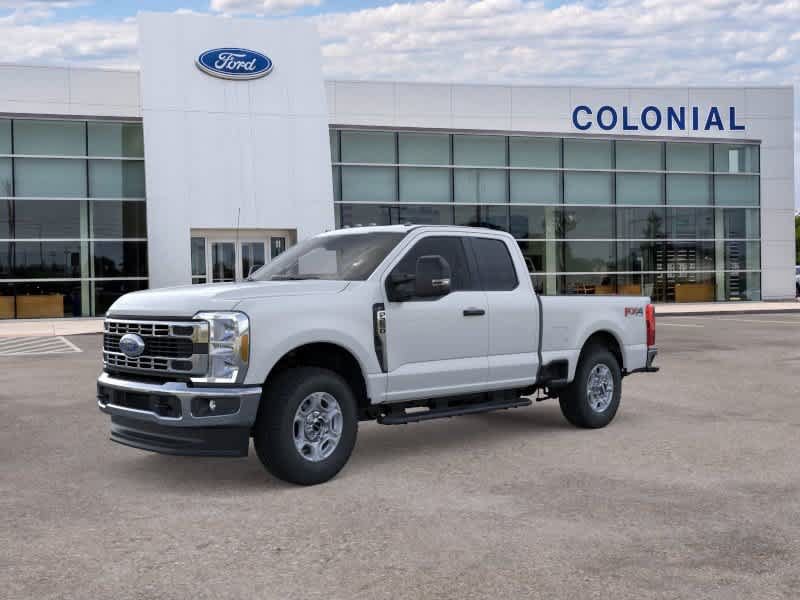 New 2026 Ford F250 XLT w/ FX4 Off-Road Package