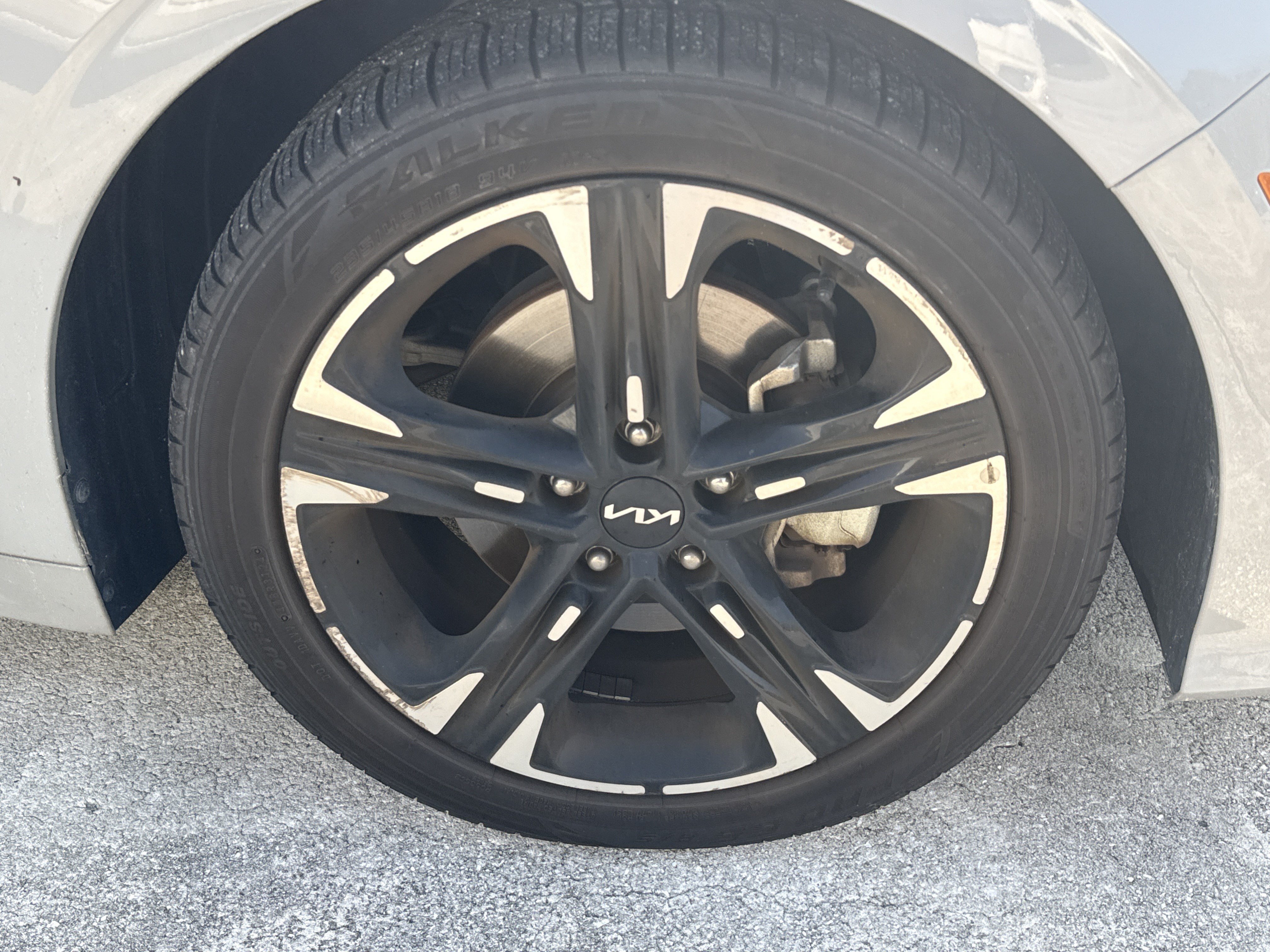 Used 2024 Kia K5 GT-Line AWD/4WD image 11